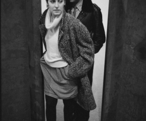 Annette Messager y Christian Boltanski en la inauguración de la exposición «Richard Serra. Sculptures» en el Centre Pompidou en 1983.