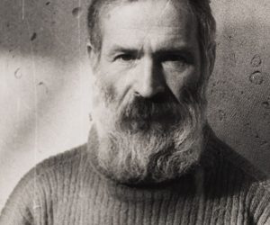Man Ray, Retrato de Brancusi en el taller, ca. 1933-1934. Detalle. © Centre Pompidou, MNAM-CCI/Georges Meguerditchian/Dist. RMN-GP ©Man Ray Trust, VEGAP, Málaga, 2018